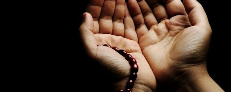 SYUKURILAH SEGALA NIKMAT YANG ADA ADAB BERDOA YANG SERING DILUPAKAN TANDA RIYA' DALAM IBADAH SEHARI-HARI