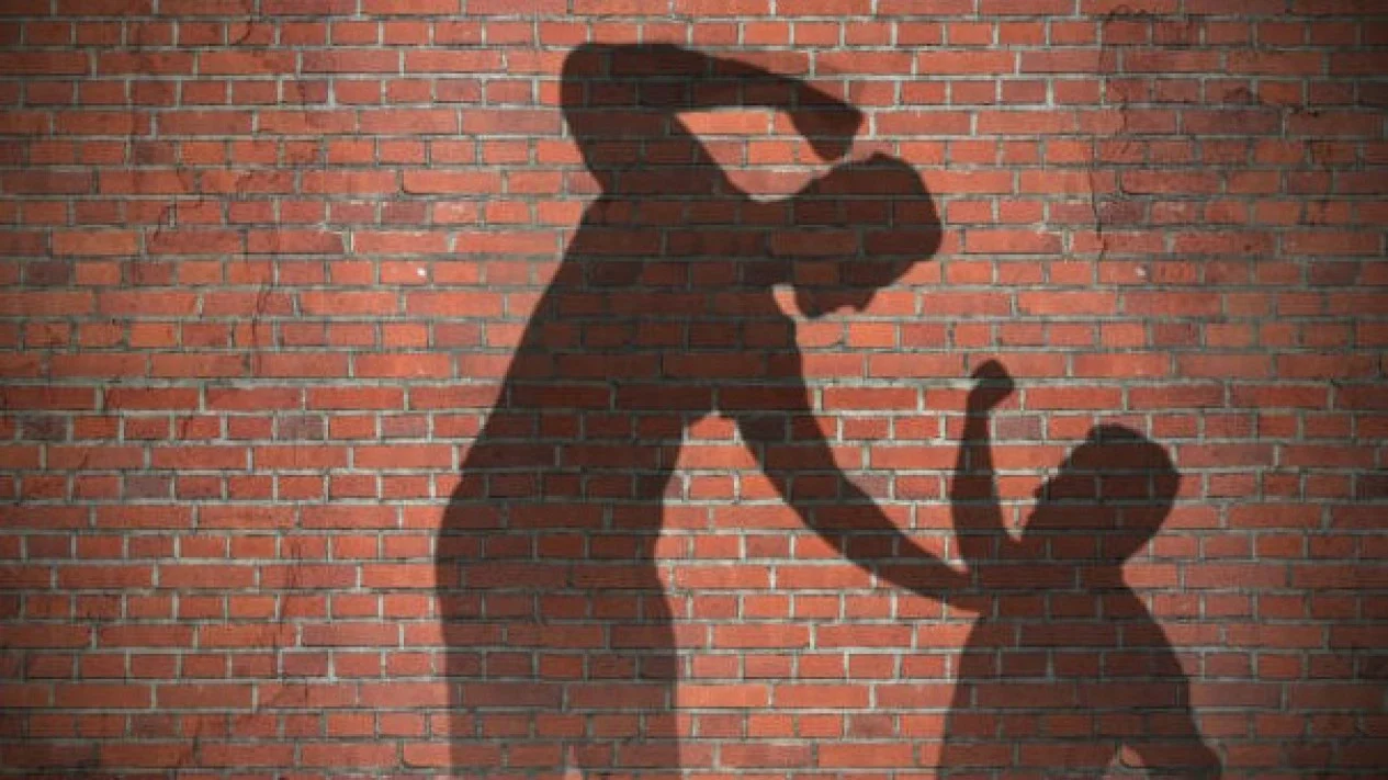 HUKUM MENGANIAYA PENCURI DALAM PERSPEKTIF ISLAM